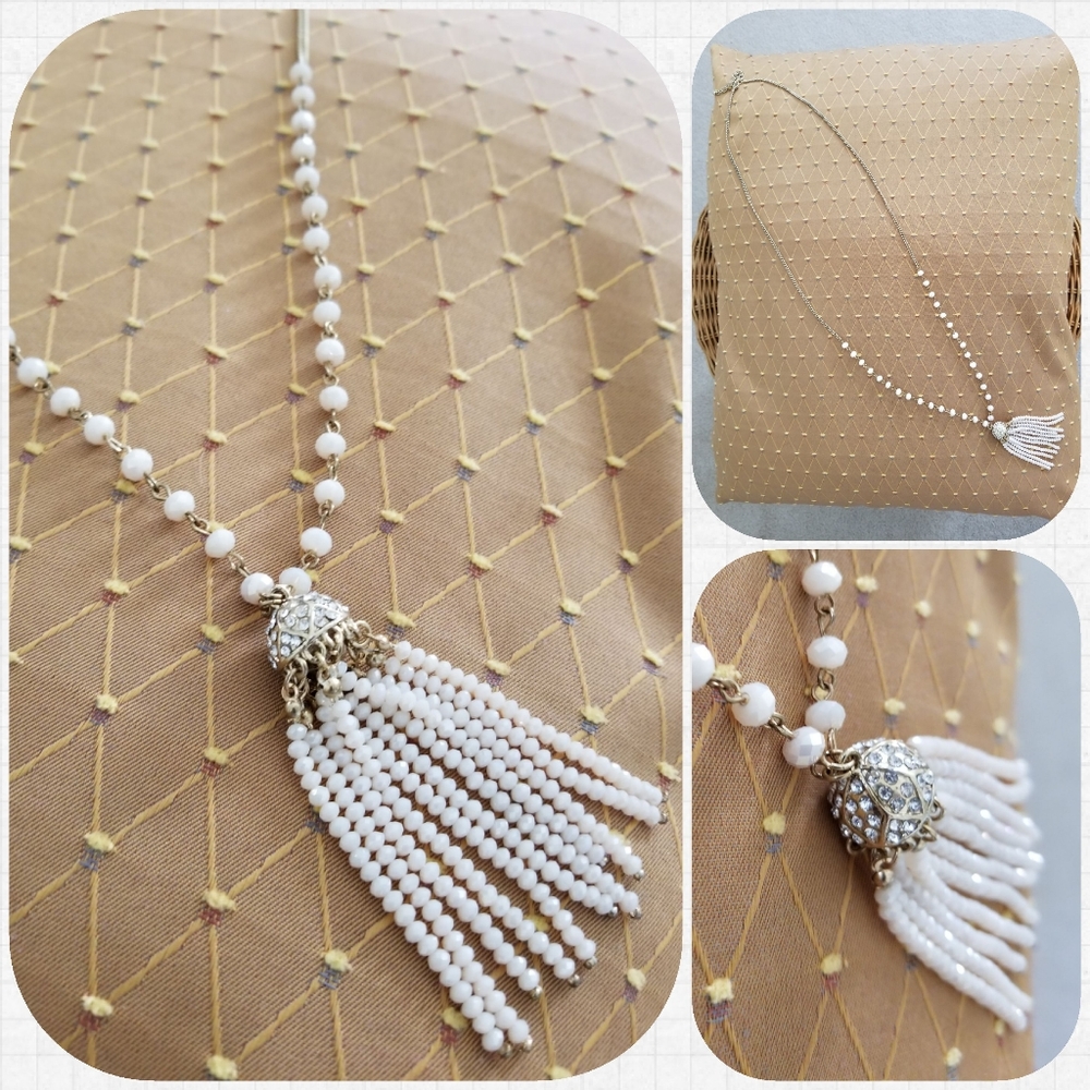 Tassel Necklace Gold Tone 📿